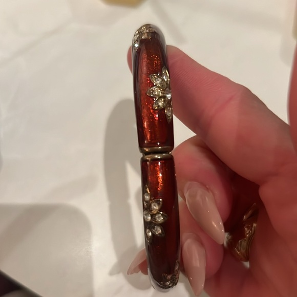 Rust red gold floral cuff metal bracelet bangle women’s fashion jewelry - Picture 12 of 13